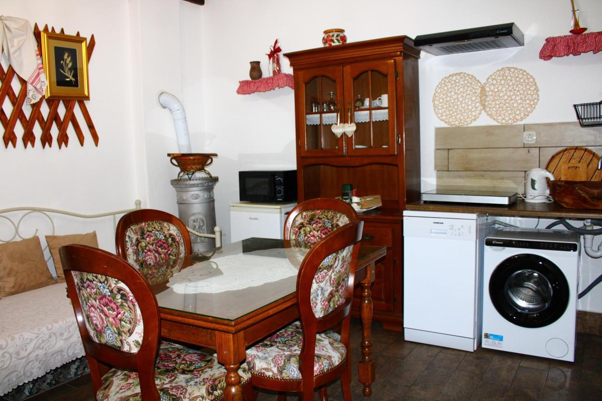 Apartman Sokica Bizovac Buitenkant foto